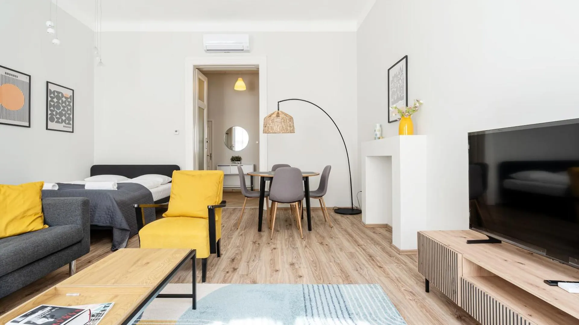 Cosy Castleside Apartment 布达佩斯